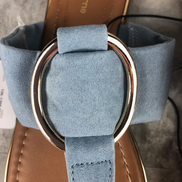 LIZ CLAIBORNE CALAYAN Dusty Blue Flat Thong Sandals - Picture 3 of 11